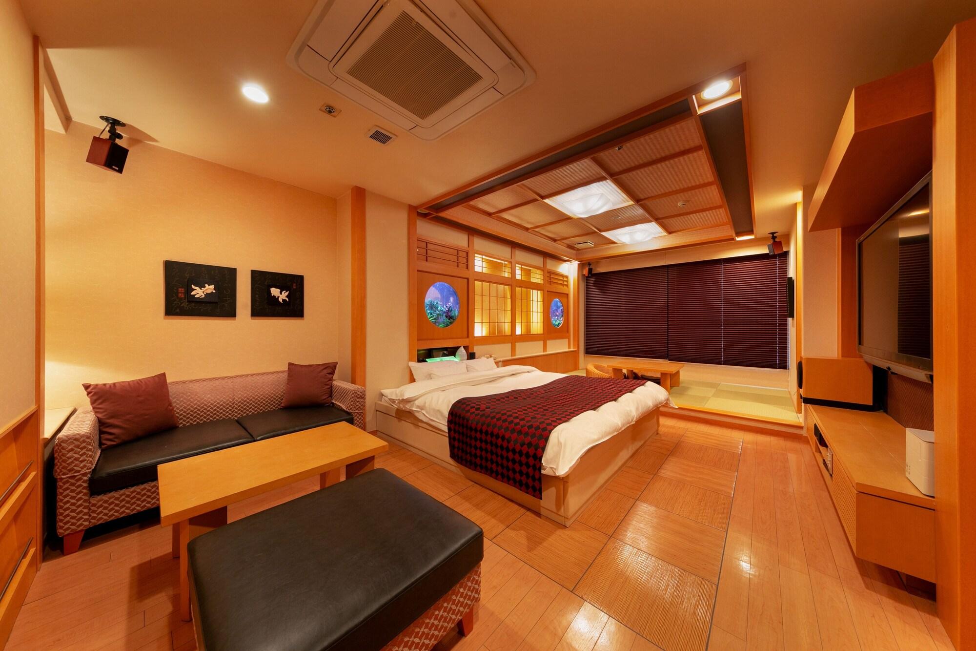 โฮเต็ล แอนด์ สปา โลตัส  Hotel เกียวโต ภายนอก รูปภาพ