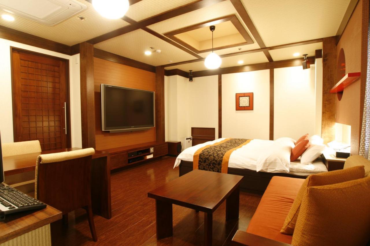 โฮเต็ล แอนด์ สปา โลตัส  Hotel เกียวโต ภายนอก รูปภาพ