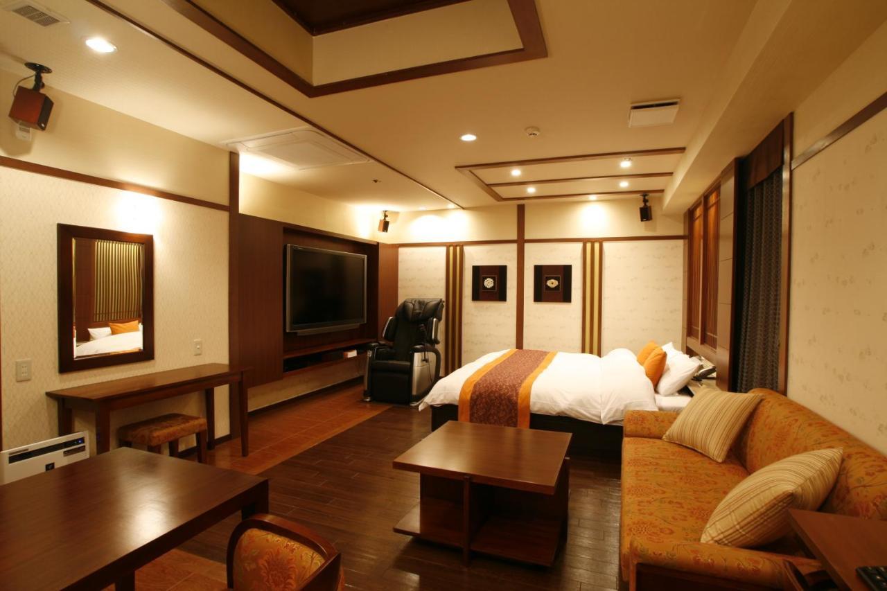 โฮเต็ล แอนด์ สปา โลตัส  Hotel เกียวโต ภายนอก รูปภาพ